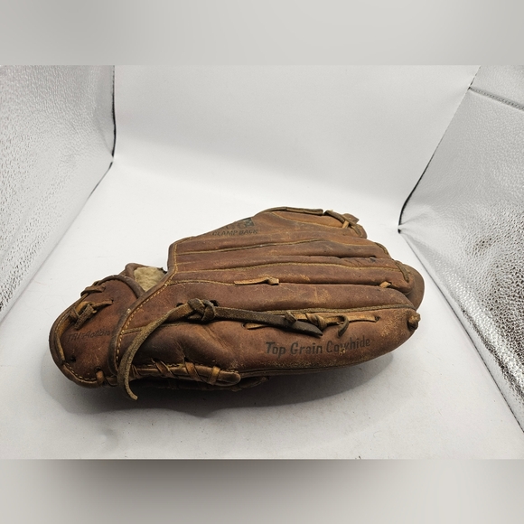 Louisville Slugger Baseball Glove Stirrup Web Brown Leather Used LSG15 .  Item i - Picture 1 of 13